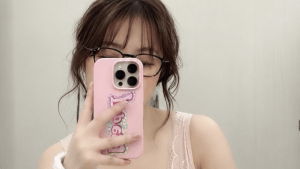 鈴木奈々「今のバストが一番自信あります！」　ランジェリー姿の自撮りにネット民悶絶「いい身体してる」「可愛すぎるよ」