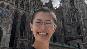 新しい学校のリーダーズ・SUZUKA、激変の“丸坊主”写真にSNS民驚がく　「写真がカオスすぎて」「アカウント乗っ取られたんかと」