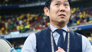 森保一監督「悔しさを胸に刻んで」敗戦後コメントに続投願う声「もう4年だけ」「絶対に監督を続けて」