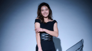 SASUKE美人アスリート、約1年越しに美脚を“時差投稿”　黒ドレスからのぞく脚に「最高に美しいです」「すんげぇカッコイイ」
