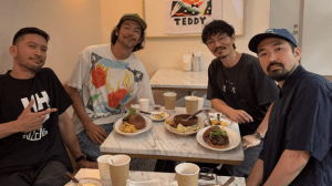 「ロン毛卒業してた」長瀬智也、短髪＆ワイルドな髭で激変“イケおじ”姿　「かっこよ！！」「本当に素敵」