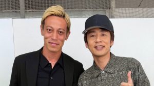 「突然すみません」中丸雄一×本田圭佑の密着ショット披露　「掲載許可出たんだ笑」とファン歓喜