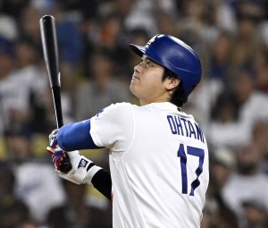 パドレス戦の７回、中飛に倒れたドジャース・大谷＝ロサンゼルス（共同）