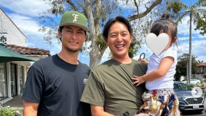 岩隈久志、ダルビッシュ有と家族ぐるみの再会「改めて…」　熱いメッセージ＆最新ショットに反響「WBC世界一コンビ最高」