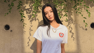 Kōki,「Finally some sunshine」ルイ・ヴィトンコーデの私服ショット　陽光浴びる近影に3万超の反響