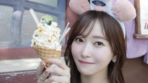 「可愛いすぎて滅」指原莉乃（33）、ワンピ姿でパリディズニーへ　カチューシャ姿にファンメロメロ「圧倒的にかわいい」「ワンピ莉乃ちゃんLOVE」