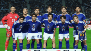 サッカー日本代表、ウルグアイに3‐1で勝利！　堂安律や中村敬斗らの集合写真にファン沸く「最高でした」「みんなイキイキしてたあ」