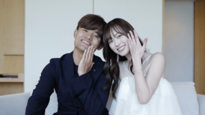 久保建英＆福原遥、連名で結婚発表！　“ご報告”に現れた久保に7万5000超いいね「理想のカップルや」「叫びました」
