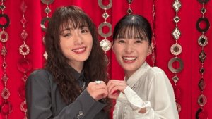 芳根京子、石原さとみと“めおとポーズ”　8年ぶりの「高嶺の花」コンビに「最高の2人」「バリ可愛い」