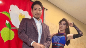 大物女優（55）、菊池雄星とのツーショット公開！　“17年ぶりの嬉しい再会”に「交友関係の広さにビックリ」「すごく素敵」と話題