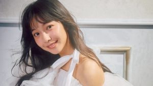 「どんどん綺麗に」山之内すず、オフショル×純白ドレス姿披露　25歳誕生日に「大人の女性になってきた」と反響相次ぐ