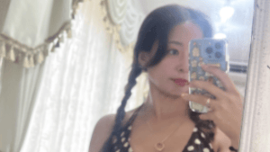 園田彩乃、ドット水着＆三つ編みの“ガーリースタイル”で悩殺！　「好きです」「結婚したい」とファンから熱烈ラブコール